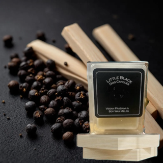 Sandalwood and Black Pepper fragranced soy wax melts